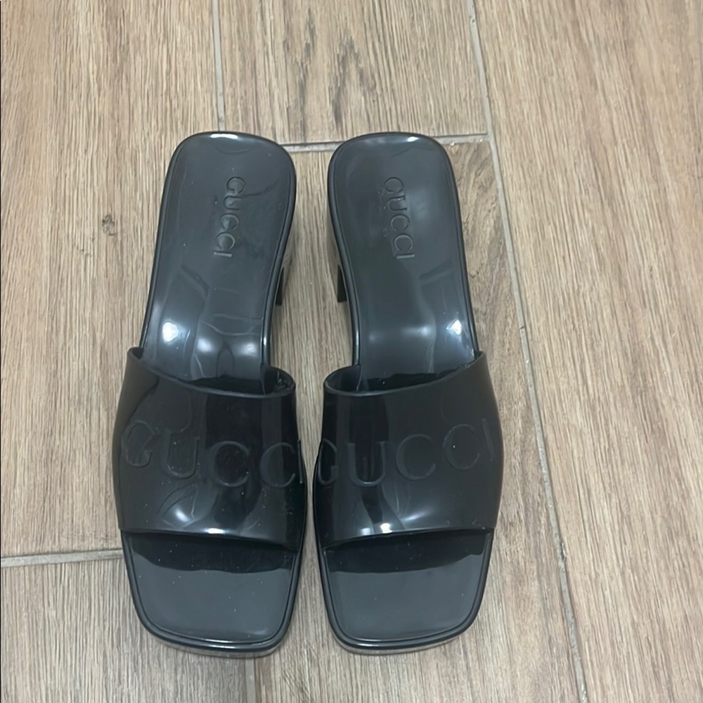 Gucci Women's Black Slide Sandals